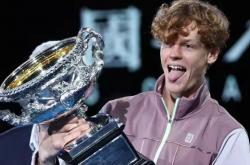 开云sport-世界网球队翻盘日本网球队，费德勒完成帽子戏法