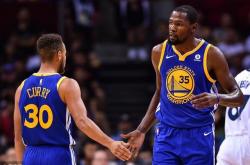 开云体育APP下载-火箭险胜骑士，高诗岩带队取胜