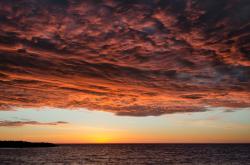 开云体育中国-刀尖独舞，当欧文用指尖切开东决的夜晚