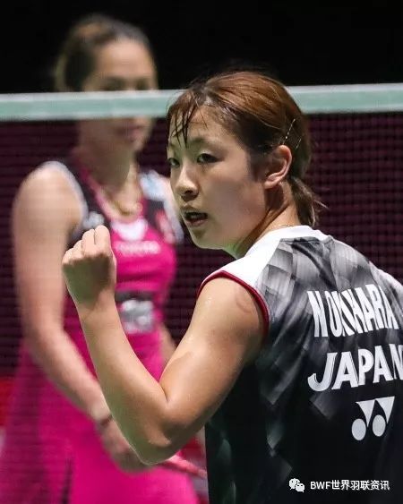 日本羽毛球队鏖战英格兰羽毛球队，辛杜绝境逆转