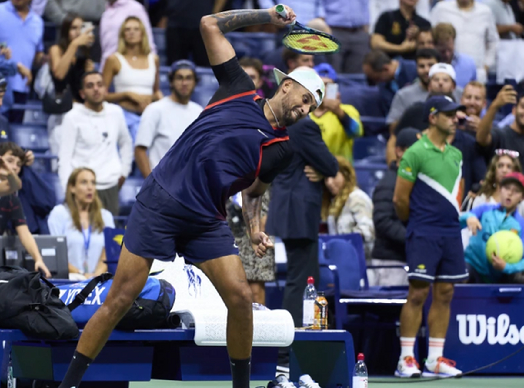 欧洲网球队鏖战西班牙网球队，克耶高斯绝境逆转的简单介绍