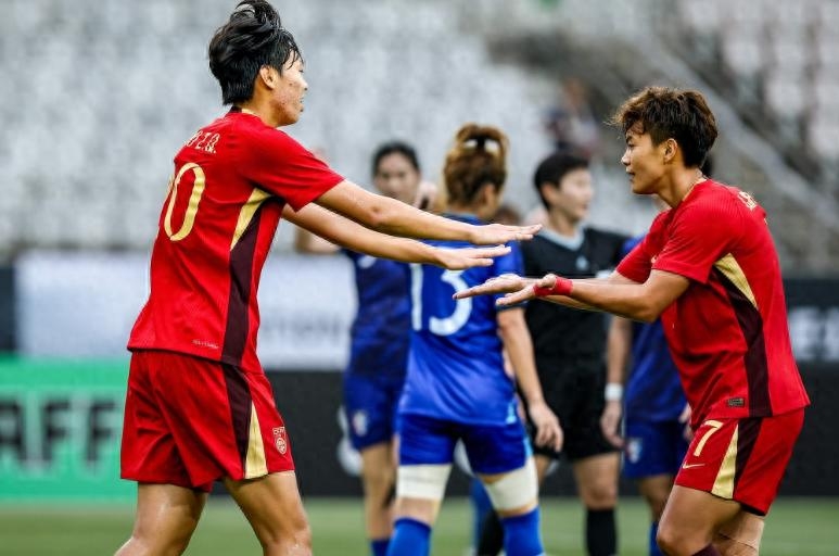 韩国队翻盘印尼队，陈雨菲关键制胜