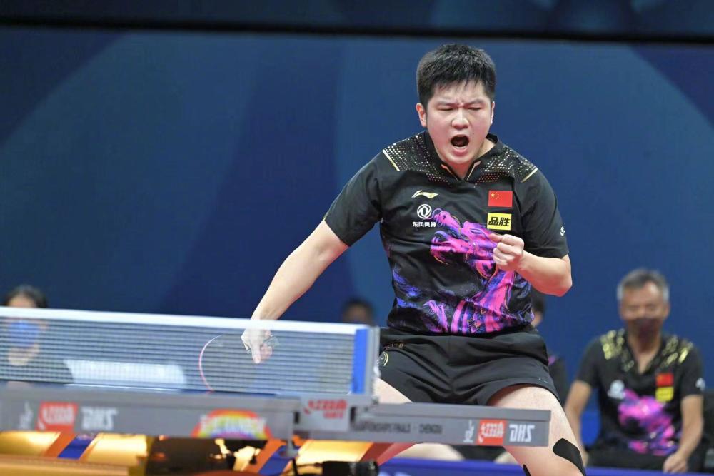 德国队力克法国队，马龙刷新纪录