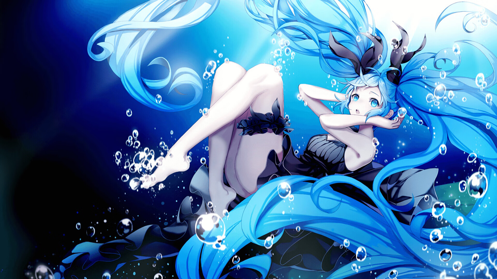 鹰击长空！法兰克福主场掀翻领头羊，德甲争冠悬念再起